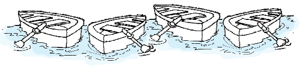 पानी में चार नाव हैं। 