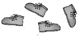 एक जूते के बाद दूसरा जूता, उसके बाद दूसरा जूता और एक और जूता। 