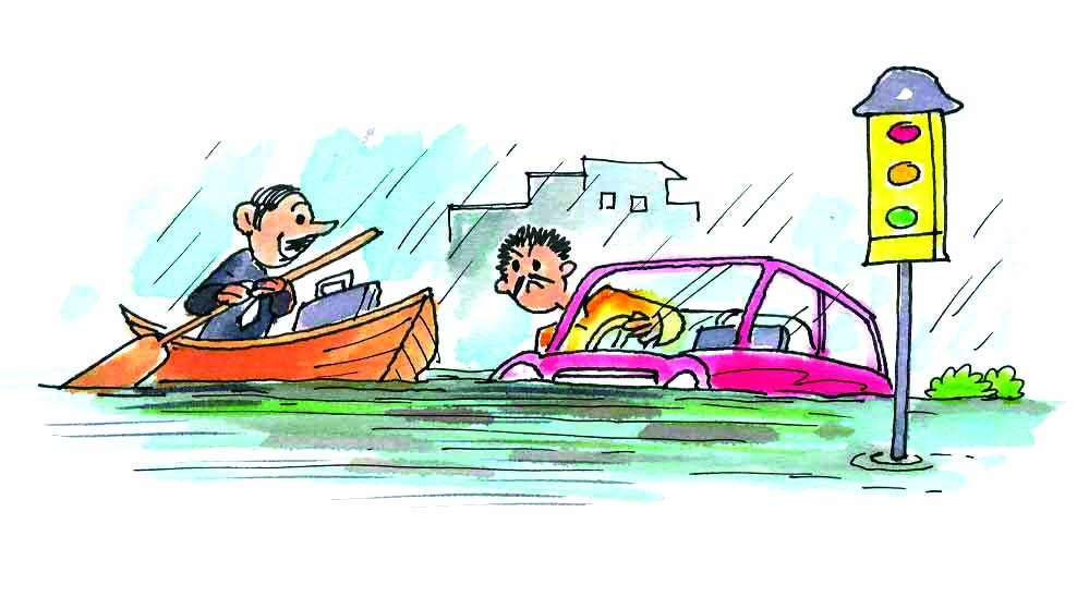 तेज बरसात आ रही है और सड़क पर पानी भरा हुआ है । एक व्यक्ति सड़क पर गाड़ी में बैठा है और दूसरा सड़क पर पानी में नाव ले कर जा रहा है।
