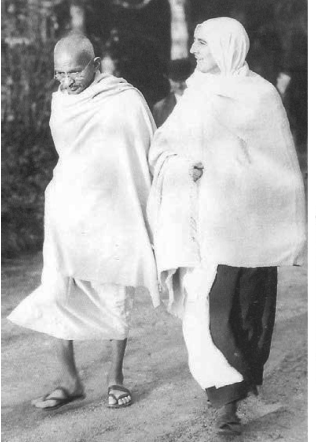 मीरा बहन और गांधी जी। 