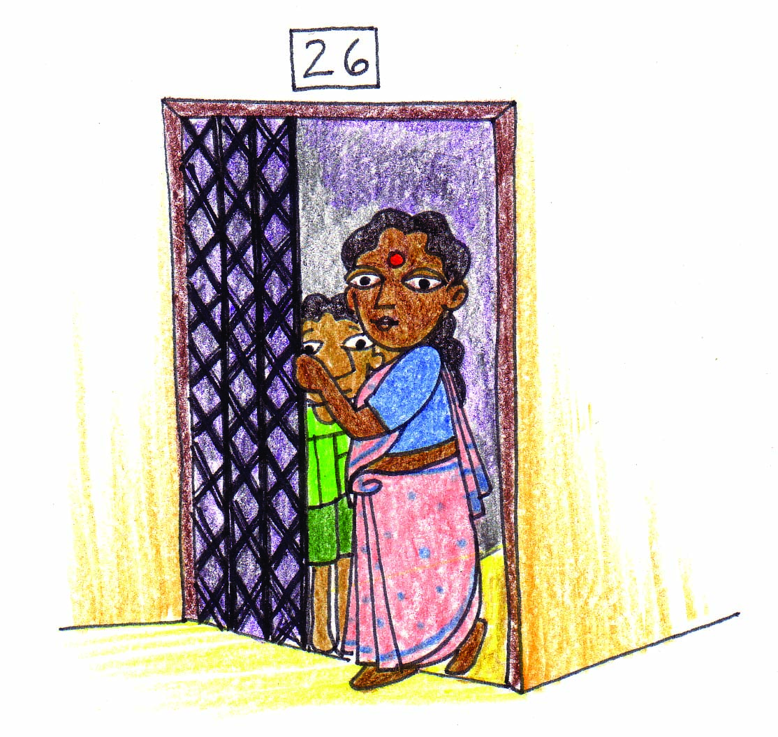 लिफ्ट से एक महिला और बच्चा बाहर आ रहे हैं 