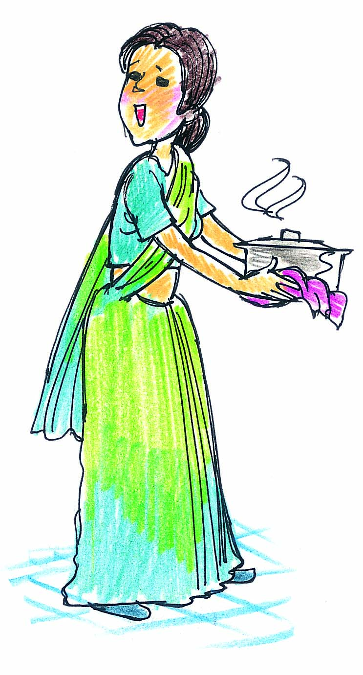 औरत गरम खाना उठाकर खड़ी है 