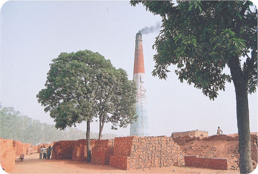 ईंट बनाने वाली भट्टी। 