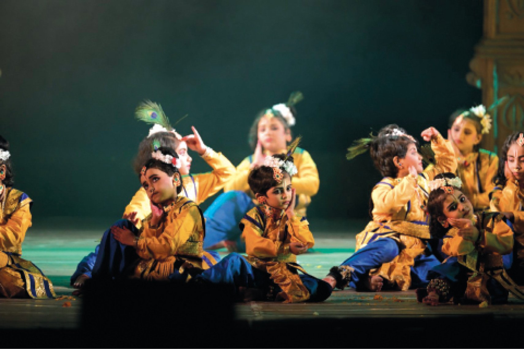 Krishna_sitting